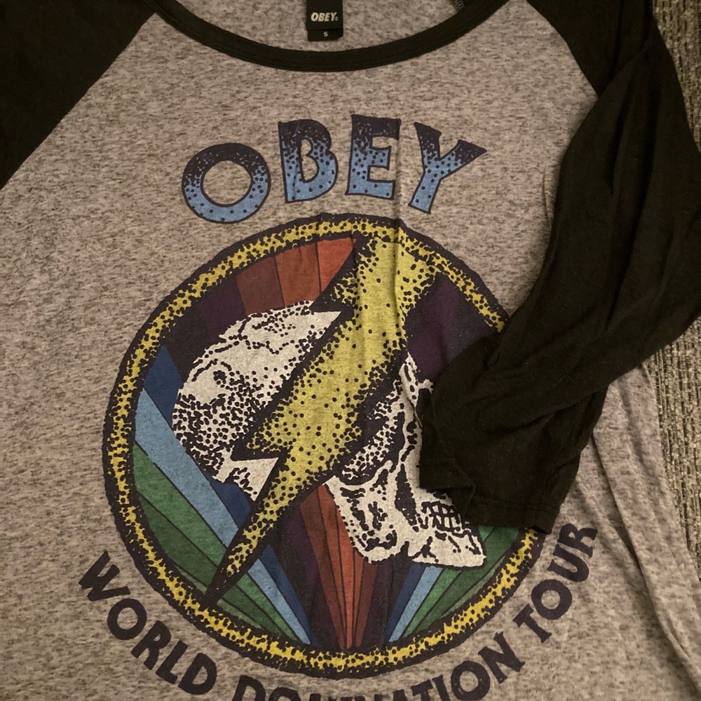 Obey World Domination Tour Raglan Tee - Black and Gray